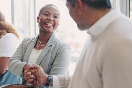 Stemp professional young woman networking at event